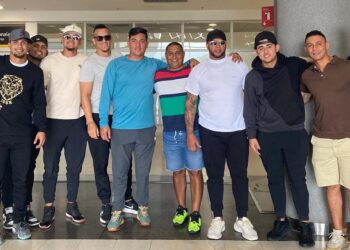 Vaqueros y Caimanes, los primeros en alistarse