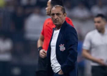 Video | Entrenador argentino genera polémica por comentario “machista”