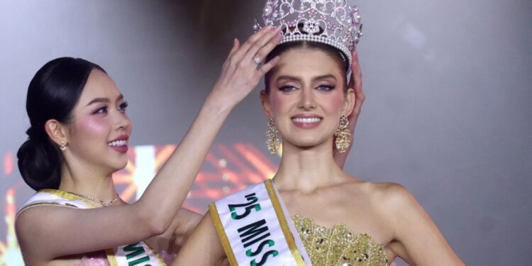 ¡Orgullo colombiano! Catalina Duque ganó Miss Internacional 2025