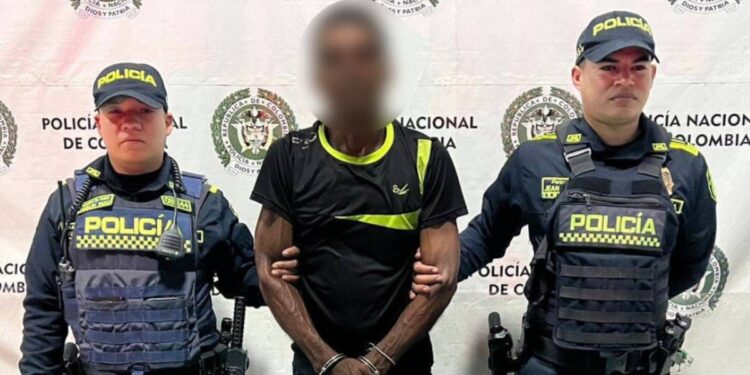 Capturan a un hombre que habría herido a cuchillo a su expareja en Rebolo