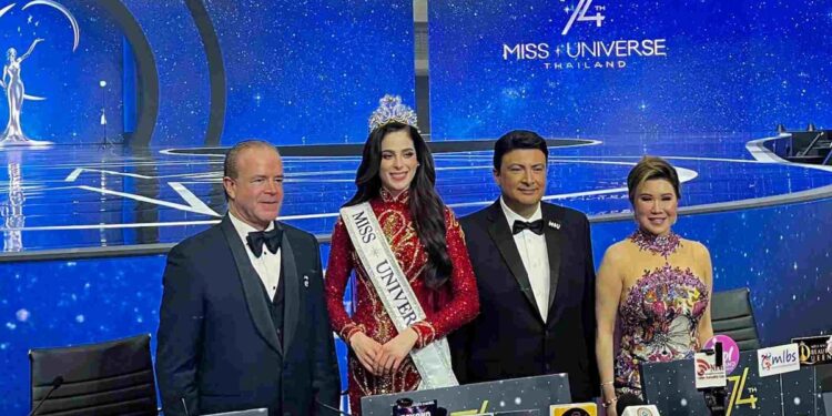 Director de Miss Universo deja el cargo en medio de denuncias contra dueños de la empresa