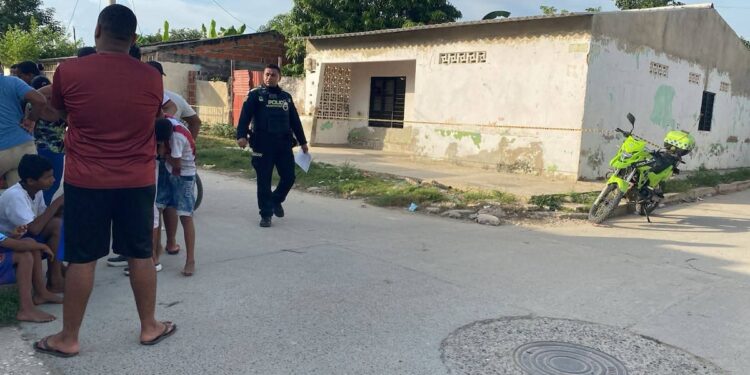 Dos adultos mayores fueron atacados en su vivienda en Santa Lucía: uno de ellos murió