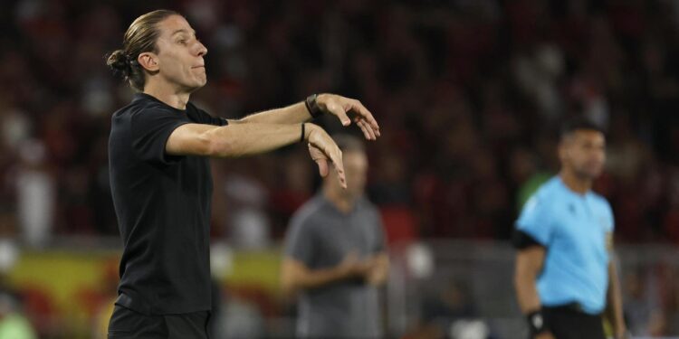 Filipe Luís fue escogido como el mejor entrenador de América en 2025