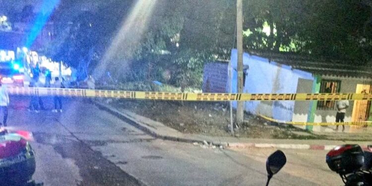 Matan a bala a dos ‘cobradiarios’ en el barrio El Bosque: habrían recibido llamadas extorsivas