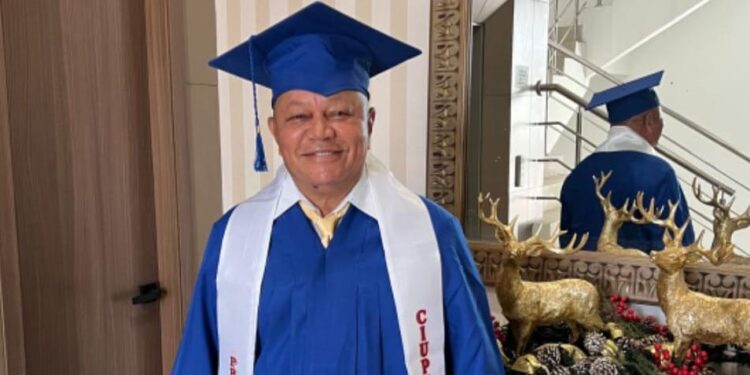 Sugar Baby Rojas sumó un nuevo título a sus 65 años: el de bachiller