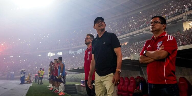 "Vienen dos partidos fundamentales para ir por la gloria": Alfredo Arias