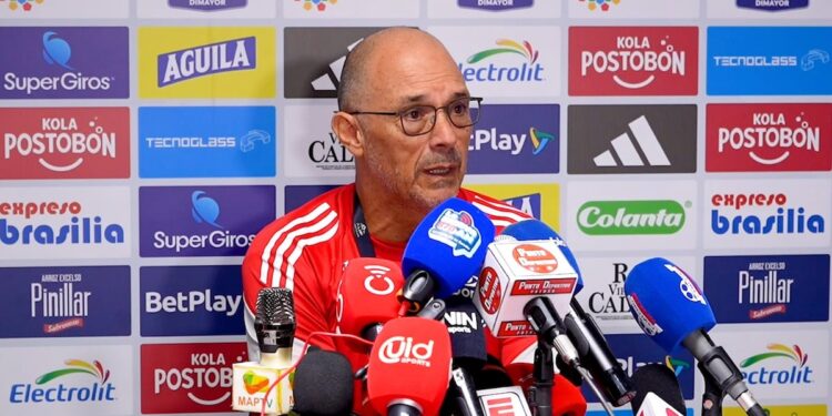 “Al Pereira no lo podemos subestimar, tenemos que jugar con humildad”: Alfredo Arias