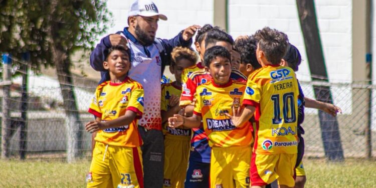 Definidos los semifinalistas de la Caribe Champions Internacional