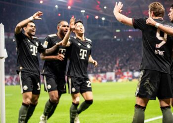 El Bayern sufrió en el primer tiempo, pero después goleó 5-1 al Leipzig