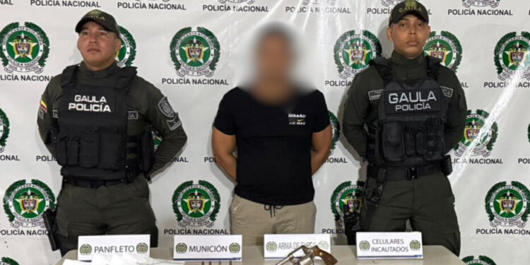 GAULA de la Policía Nacional captura en flagrancia a dos presuntos extorsionistas en Barranquilla