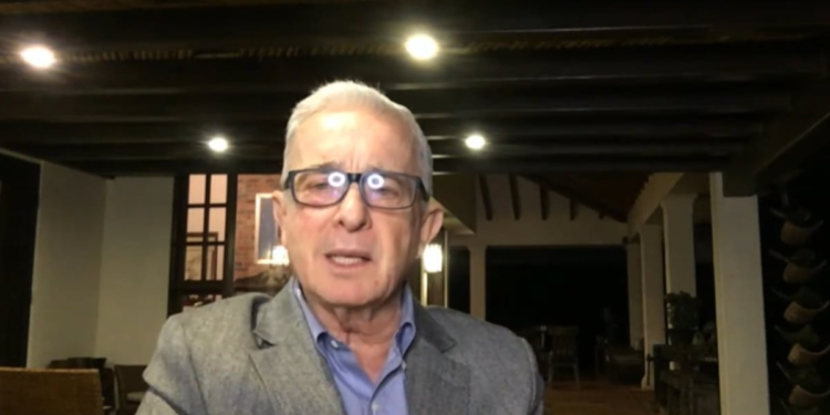 La Corte Suprema ya tiene las demandas de casación que piden revocar la absolución de Uribe