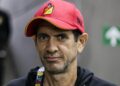 Arturo Reyes le reclamó al DT del Pasto por escupir a un hincha: ambos fueron expulsados