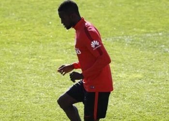 Condenan a pastor evangélico que se apropió de más de 500.000 euros donados por Jackson Martínez