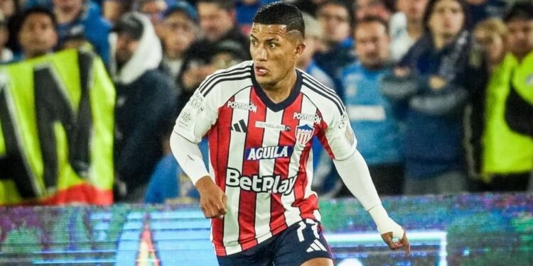"Decían que me regalaba con Junior": Cristian Barrios y el drama que vivió en América