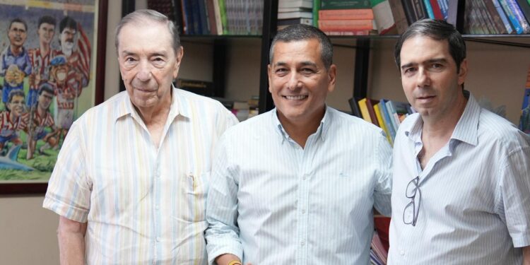 Dumek Turbay reiteró "respaldo total" a Junior para jugar la Libertadores en Cartagena