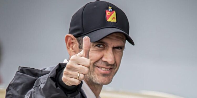 “Es muy difícil jugar este tipo de partidos”, la frase que Arturo Reyes repitió cuatro veces