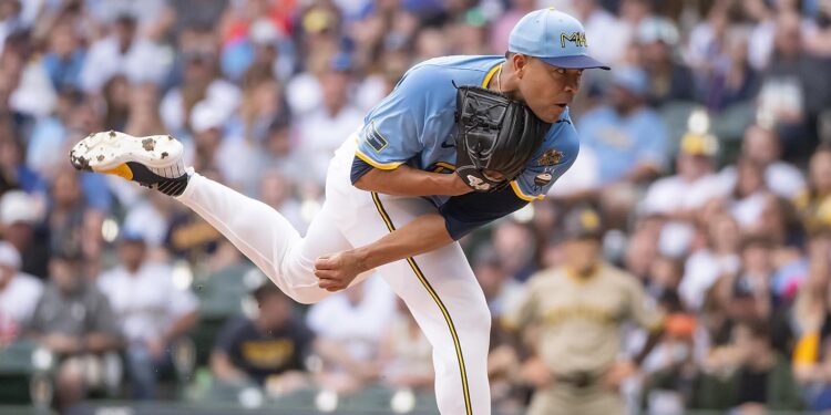 José Quintana llegó a un acuerdo por una temporada con los Rockies de Colorado