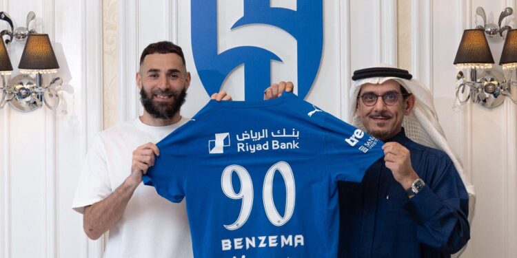 Karim Benzema deja el Al-Ittihad y pasa al Al-Hilal