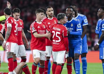 La Uefa suspende provisionalmente a Prestianni por presuntos insultos racistas a Vinicius