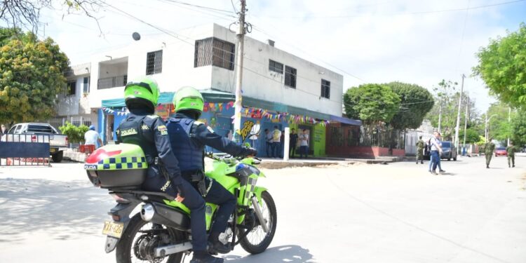 Los tres extranjeros heridos a bala en tienda de Montecristo estudian en Bogotá