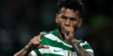 Luis Suárez, gran protagonista de la victoria del Sporting: marcó doblete