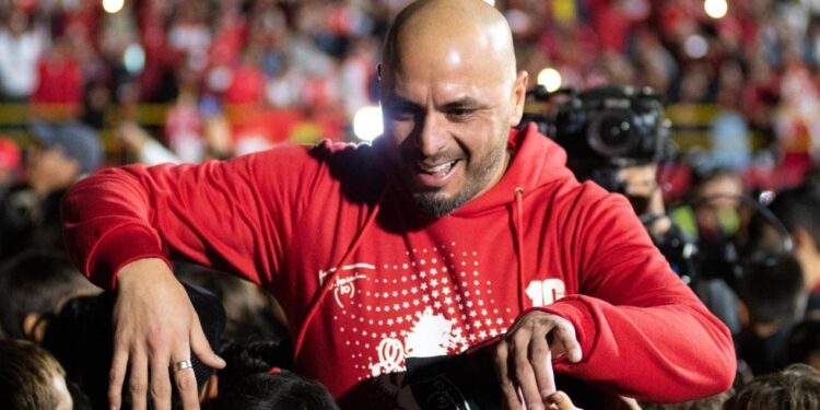 Omar Pérez, "estable y con buen pronóstico" tras sufrir un infarto