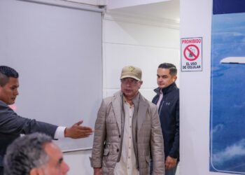 Petro dice que mamá de Kevin Acosta no aceptó cirugía: “No mentimos anoche”