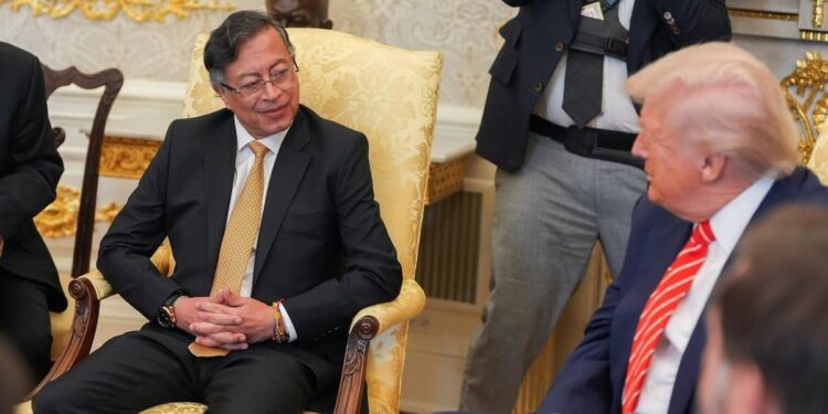 Siempre hay un muro: Petro publica un enigmático mensaje tras reunión con el presidente Donald Trump