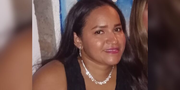 Tragedia doméstica en el barrio 20 de Julio deja una mujer muerta y un joven herido