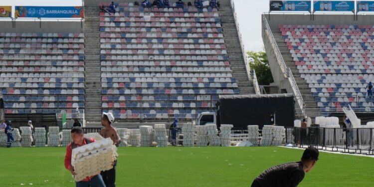 Tras los eventos del Carnaval, el gramado del Romelio Martínez está listo para recibir Junior vs. América de Cali – Alcaldía de Barranquilla, Distrito Especial, Industrial y Portuario
