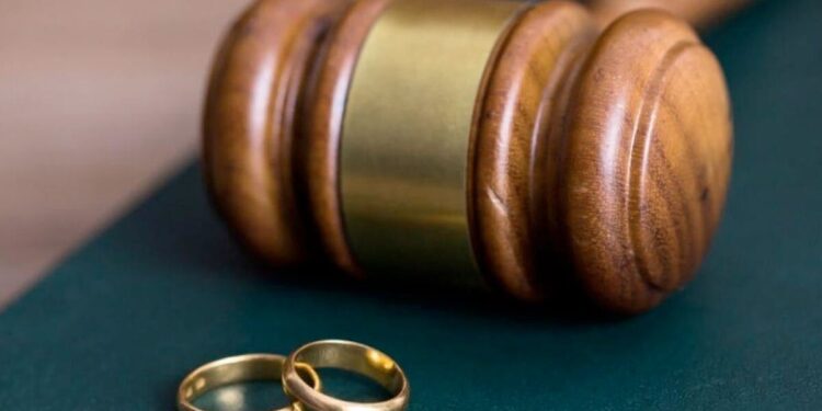 Un divorcio se resolvió por los “likes” que el hombre daba en redes sociales