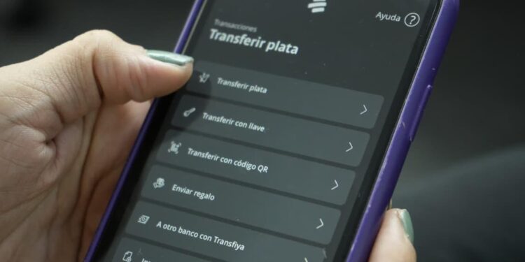 más de 24 horas sin dejar transferir a Nequi y llaves