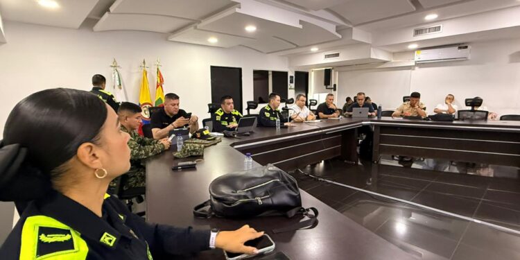 Alcaldía de Barranquilla impulsa alianza con gremios y fuerza pública para socializar operativos contra la extorsión