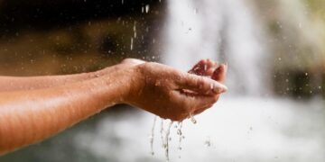Aprender a cuidar el agua desde el colegio: cuatro actividades para formar niños más conscientes de su valor