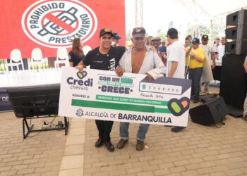 Barranquilla acompaña a pequeños comerciantes para avanzar hacia su crecimiento y formalización