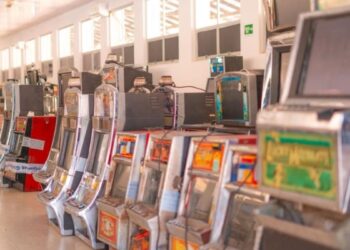 Desmantelan ensambladora ilegal de tragamonedas e incautan 293 elementos de juego en Barranquilla