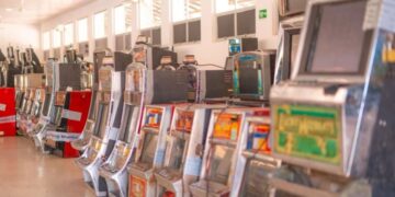 Desmantelan ensambladora ilegal de tragamonedas e incautan 293 elementos de juego en Barranquilla