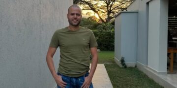 Falleció el abogado Jairo Prado, hijo de la exgobernadora del Valle del Cauca, Clara Luz Roldán