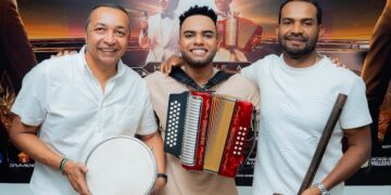 Favoritos calientan el Festival Vallenato en homenaje al Binomio de Oro
