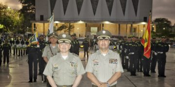 General Camelo y el coronel Sánchez: con licencia para enfrentar el crimen en el Distrito y en el departamento