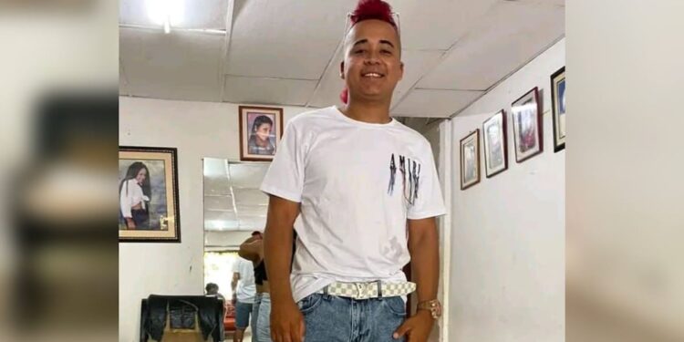 Joven de 23 años fue asesinado a bala en el municipio de Santo Tomás