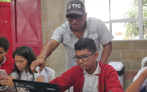 La Oficina TIC impulsa el bienestar tecnológico de la comunidad con jornadas de formación