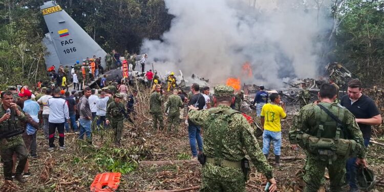 La batalla política tras la inmensa tragedia del avión militar Hércules en Putumayo