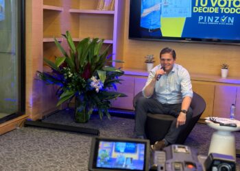 Más de 183.000 personas participaron en cierre virtual de campaña de Juan Carlos Pinzón