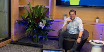 Más de 183.000 personas participaron en cierre virtual de campaña de Juan Carlos Pinzón