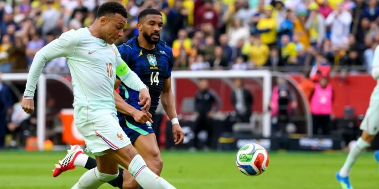 Mbappé y Francia aumentan las dudas de Brasil para el Mundial
