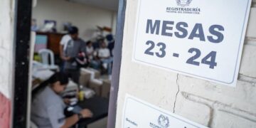 Policía y Fiscalía reportan capturas de dos hombres cuando ejercían su derecho al voto