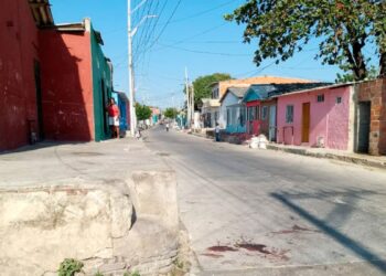 Reportan muerte de menor en medio de un incendio en vivienda del barrio Rebolo