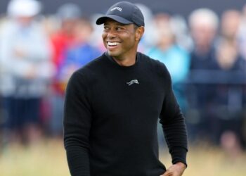 Tiger Woods, ileso en accidente y detenido por negarse a prueba de orina