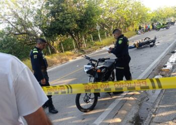 Tragedia vial en La Playa: choque de motos deja un hombre muerto y tres heridos